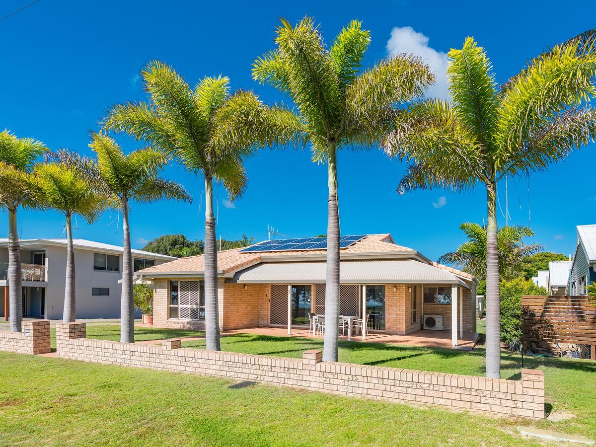 Nrma Woodgate Beach Holiday Park Buitenkant foto