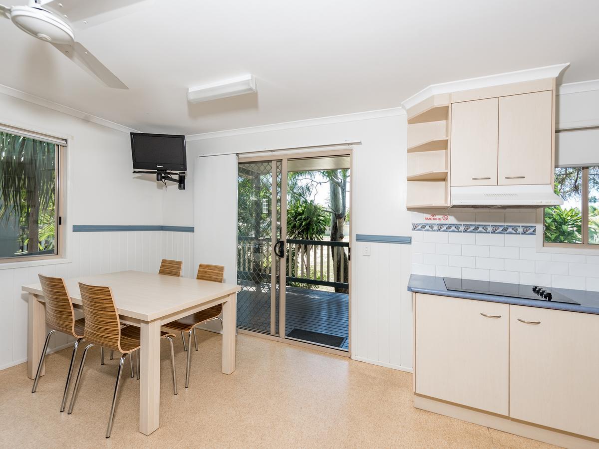 Nrma Woodgate Beach Holiday Park Buitenkant foto